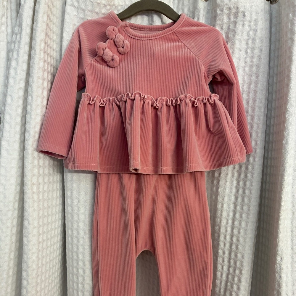 Baby Girl Mud Pie Pink Ribbed Velour Set Size 9-12 Months